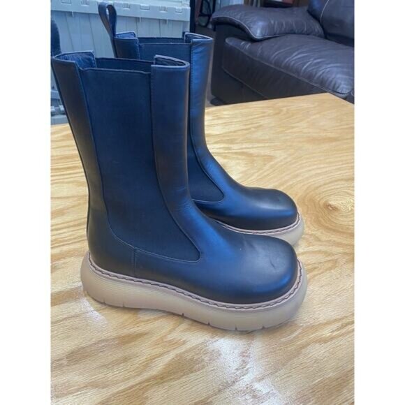 Meet the Posher Shoes - Khaite Bleecker Chelsea Boots Women's 7.5 Black Leather Mid-Calf Round Toe S34